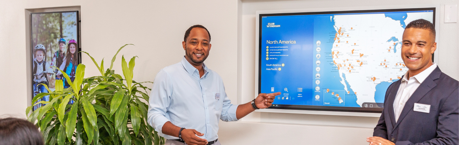 Formal Wear, Suit, Adult, Male, Man, Person, Face, Head, Monitor, Helmet