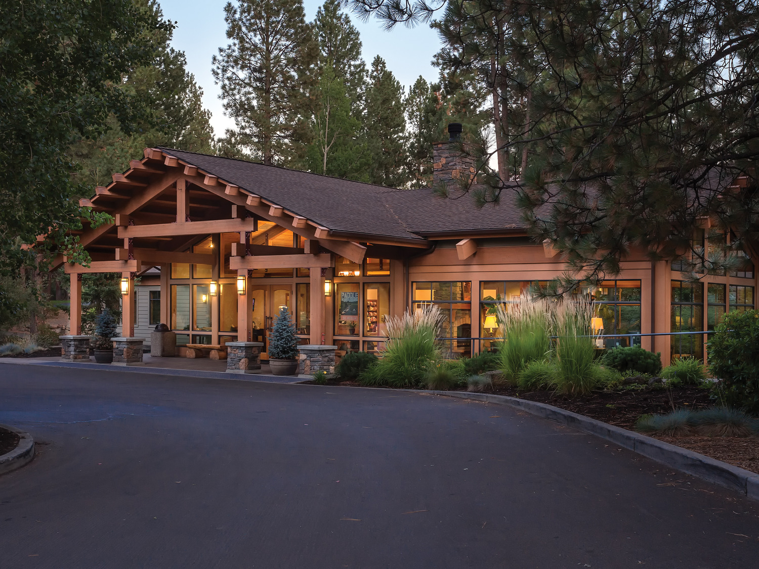 Road, Hotel, Plant, Bench, Tarmac, Housing, Tree, House, Patio, Fir
