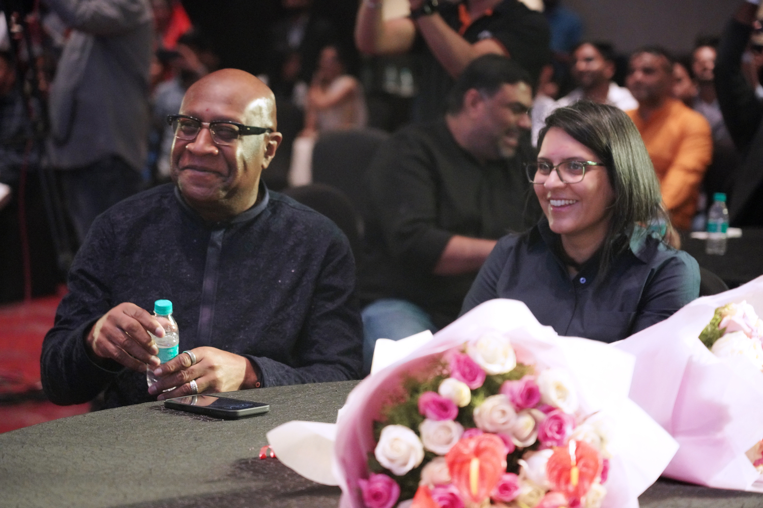 Flower, Flower Arrangement, Flower Bouquet, Rose, Mobile Phone, Adult, Female, Person, Woman, People