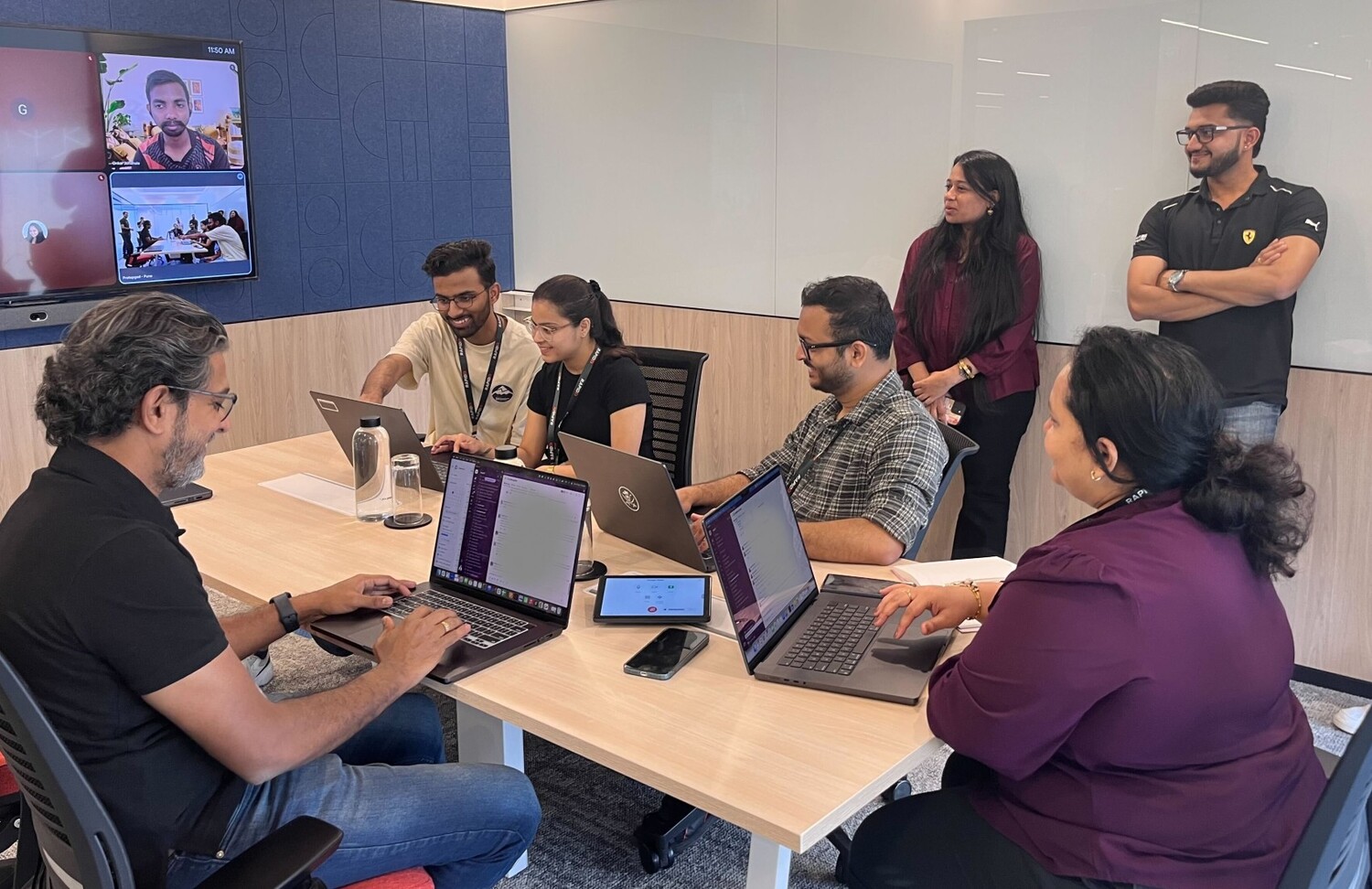 Mobile Phone, Adult, Female, Person, Woman, Computer Keyboard, Laptop, Male, Man, Head