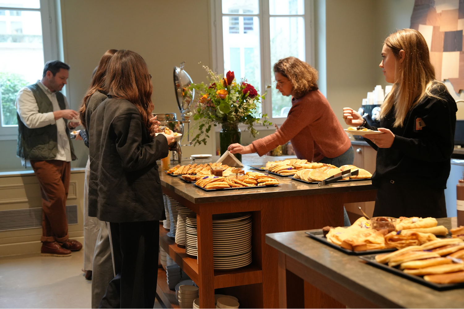 Cafeteria, Restaurant, Buffet, Meal, Adult, Female, Person, Woman, Male, Man