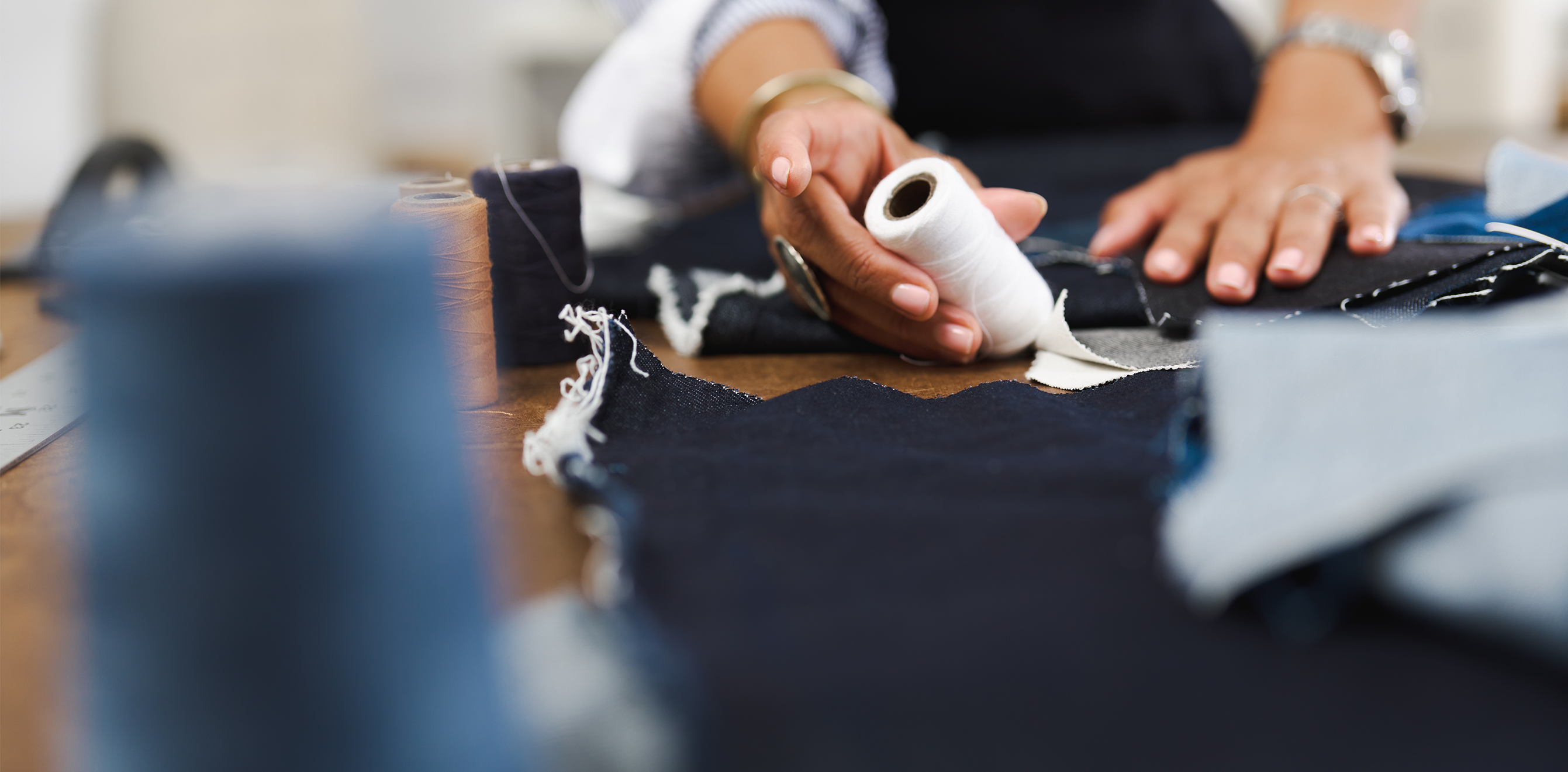 Finger, Hand, Person, Cup, Laptop, Pc, Coffee, Coffee Cup, Writing, Wristwatch