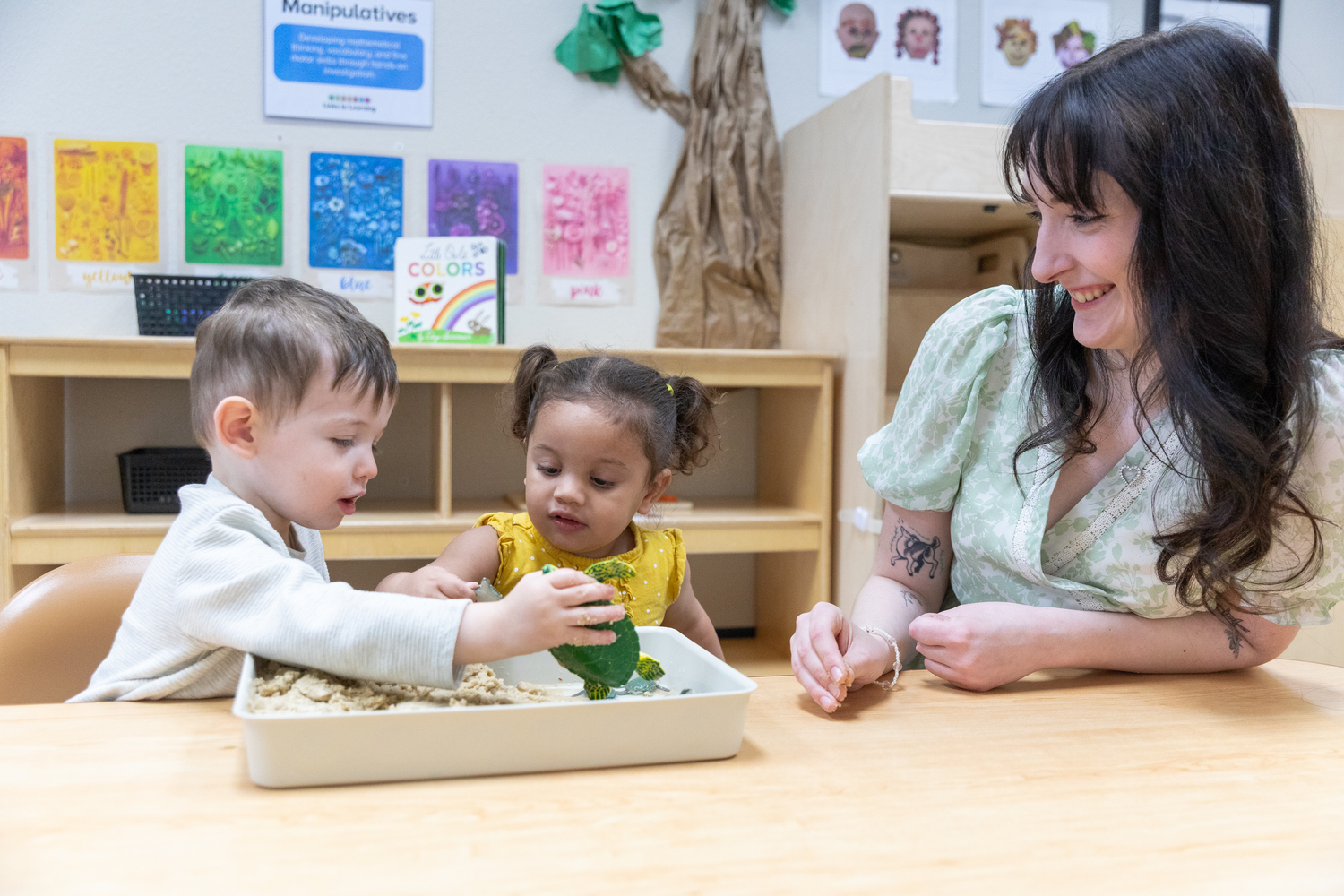 Wood, Boy, Child, Male, Person, Hardwood, Plywood, Face, Kindergarten, Eating