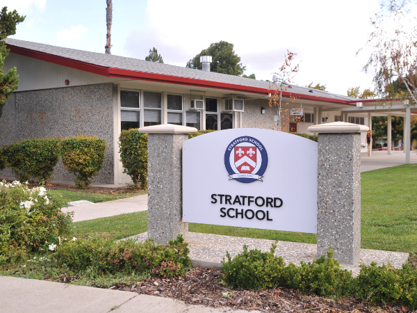 Stratford_Careers_Site_Campus_Pics_(7).png