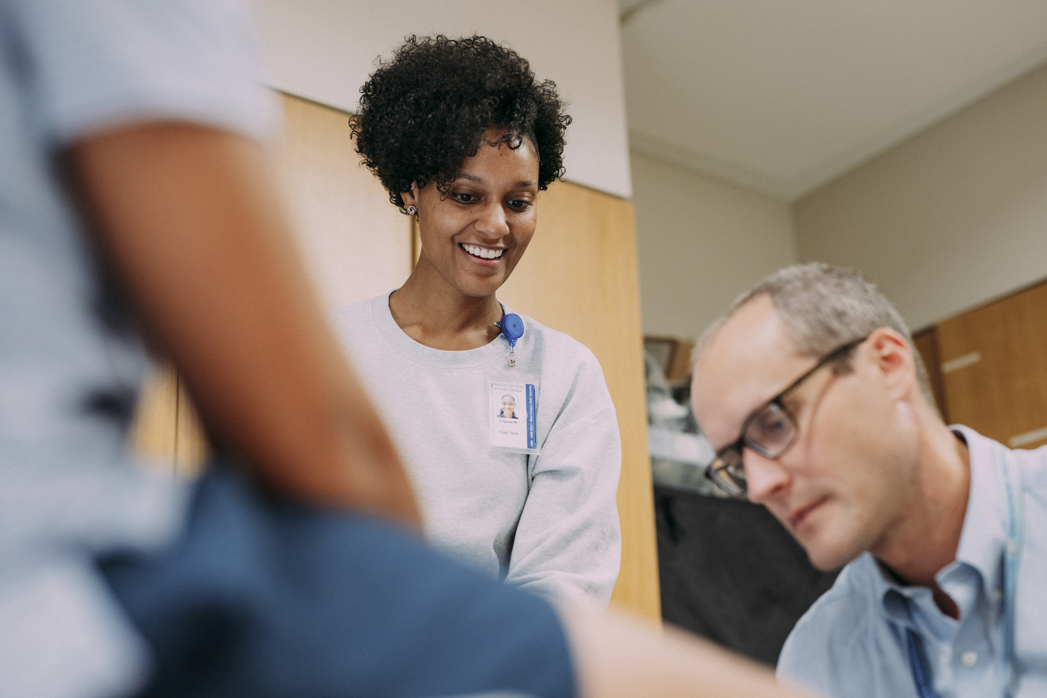 Accessories, Glasses, Adult, Male, Man, Person, Face, Happy, Head, Smile