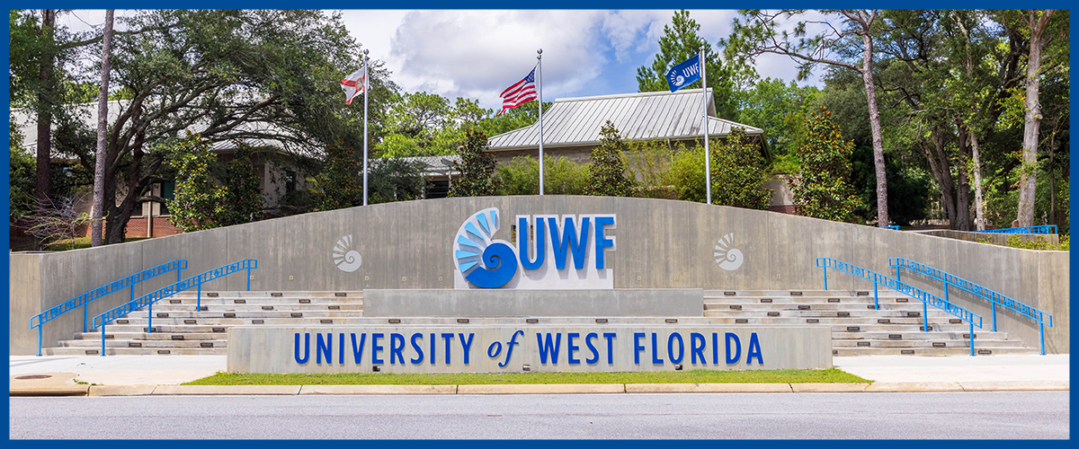Picture of the new UWF sign as you enter campus