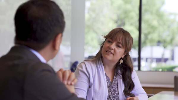 Conversation, Person, Face, Happy, Head, Smile, Interview