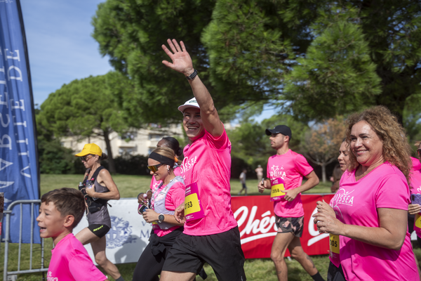 Shorts, Wristwatch, People, Person, Adult, Male, Man, Boy, Child, T-Shirt