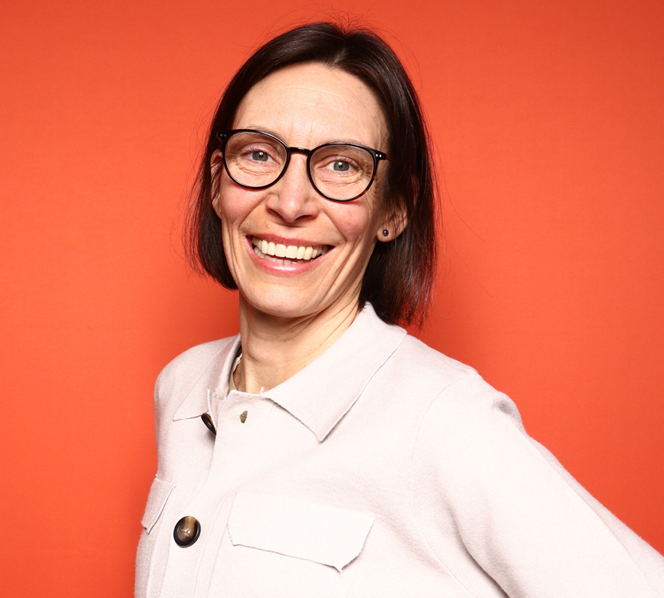 Face, Happy, Head, Person, Smile, Glasses, Portrait, Adult, Female, Woman