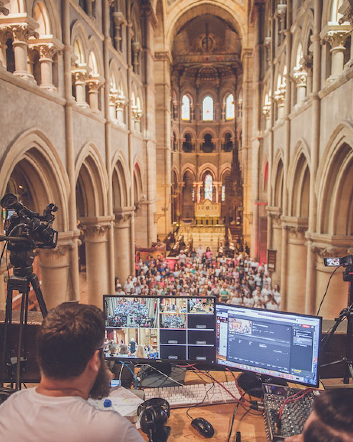 Adult, Male, Man, Person, Monitor, Screen, Indoors, People, Mouse, Church