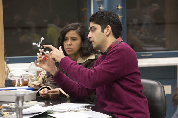 miracosta-chemistry-class_35635771955_o.jpg