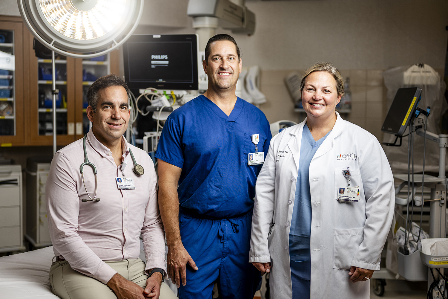 Hospital, Person, Adult, Male, Man, Clinic, Face, Coat, Operating Theatre, Wheel